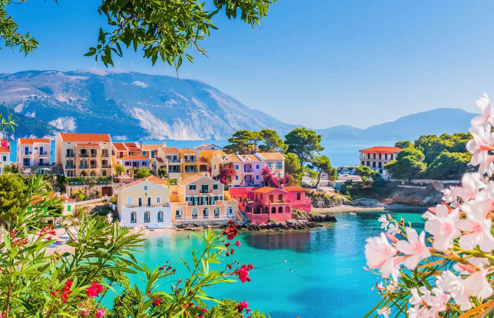 Cefalonia low cost: come esplorare l’isola greca senza svuotare il portafoglio 2 cefalonia grecia