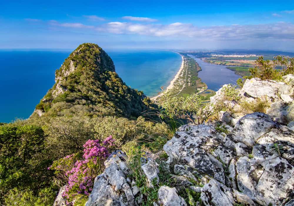 Sabaudia: la guida per una vacanza sostenibile ed economica nel cuore del Lazio 17 Sabaudia: la guida per una vacanza sostenibile ed economica nel cuore del Lazio