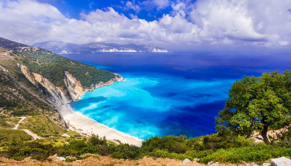 Cefalonia: una destinazione ecoomica con paesaggi mozzafiato e spiagge cristalline 22 Cefalonia: una destinazione ecoomica con paesaggi mozzafiato e spiagge cristalline