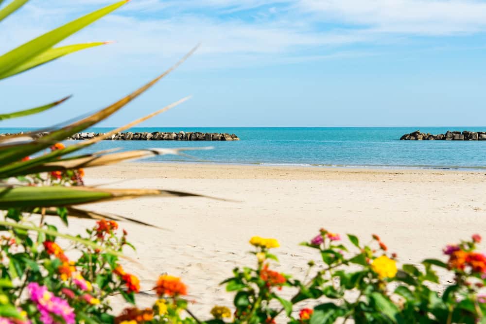 Vacanze balneari low cost nelle ⁤Marche: l’affascinante Porto ⁤San Giorgio