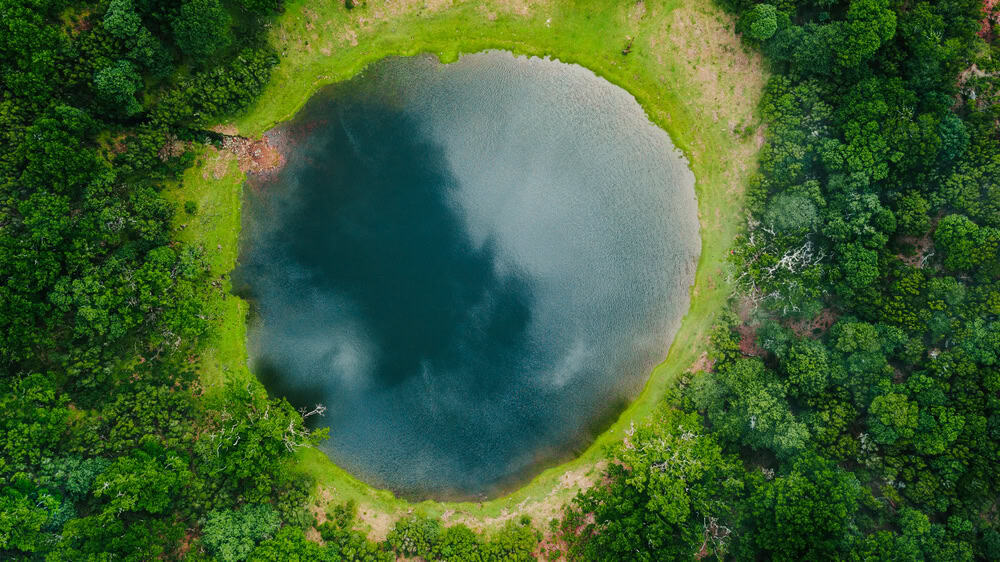 Dall’immensità dell’Oceano alla Foresta Incantata di Madeira, esplorazione sensoriale senza paragoni 4 shutterstock 1374224762