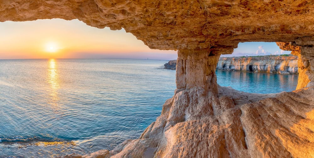 Marzo 2024: fantastiche destinazioni al "caldo" per una vacanza al mare 9 shutterstock 2237451449