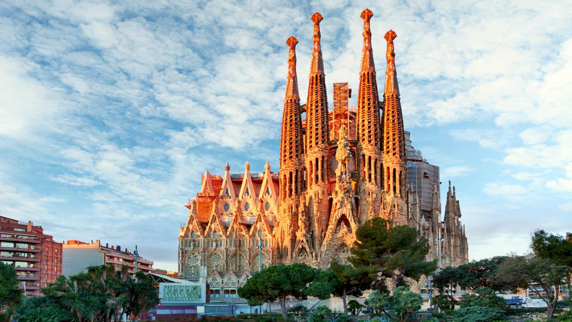 Sognando Barcellona: perché gli italiani scelgono la perla catalana per una nuova vita 3 wapt image post 1066