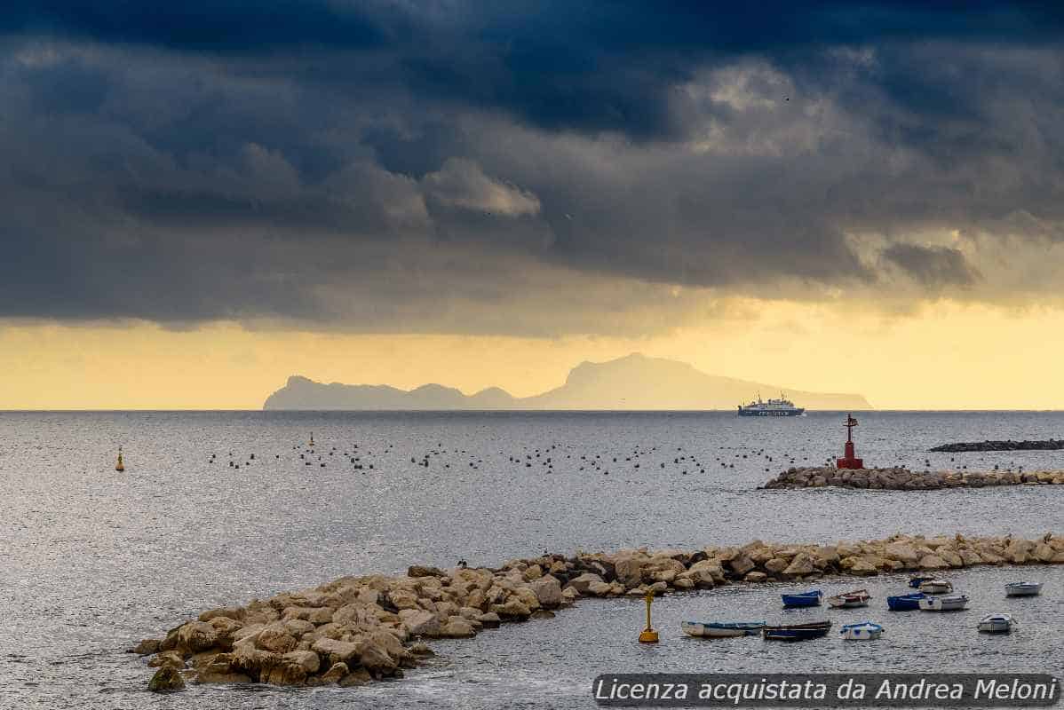 Previsioni meteo Napoli: nuvole in calo, sole in arrivo
