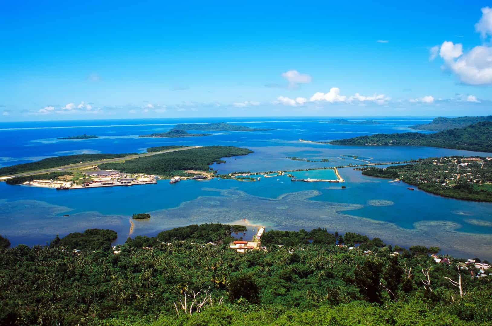 Micronesia: un mosaico culturale e biologico nell’immenso Oceano Pacifico 22 Micronesia: un mosaico culturale e biologico nell’immenso Oceano Pacifico