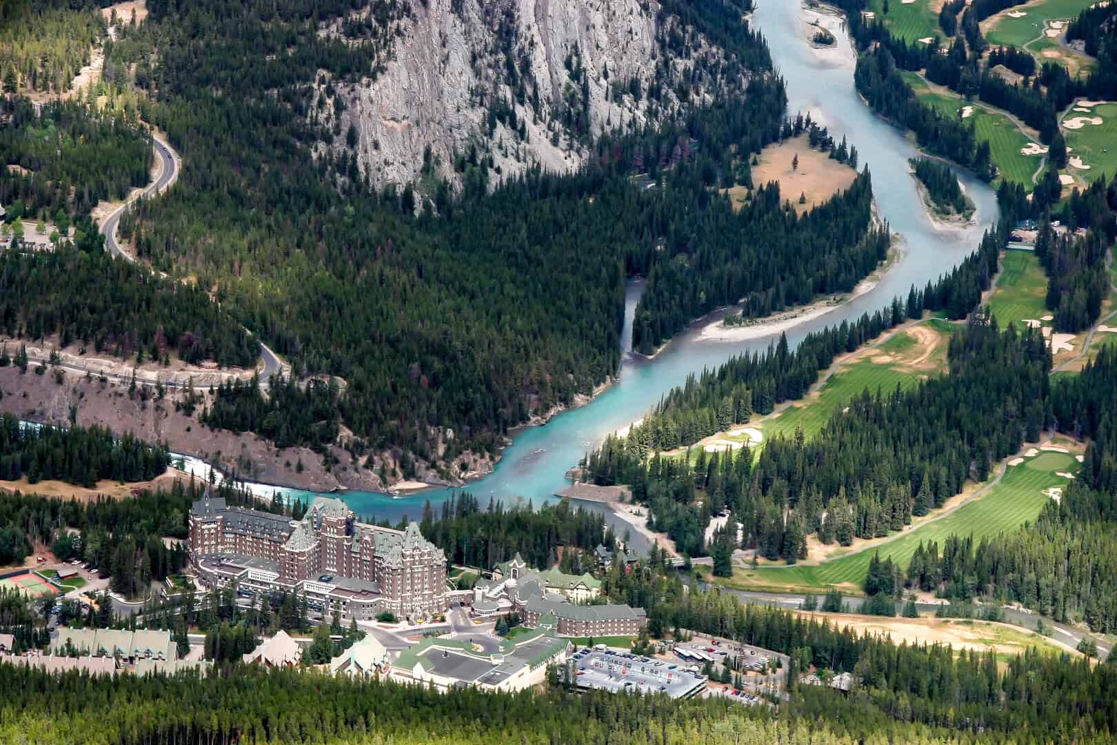 Scoprire Banff, Alberta: una guida per esplorare le meraviglie del Canada 24 Scoprire Banff, Alberta: una guida per esplorare le meraviglie del Canada