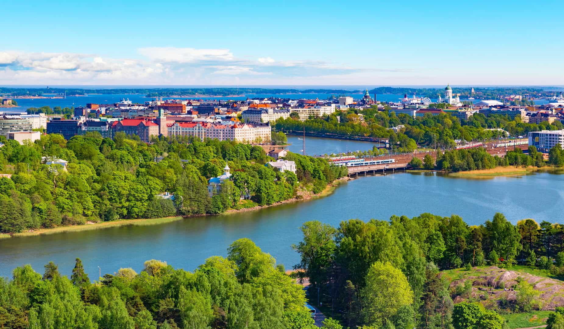 Helsinki XXI secolo: un'evoluzione all'insegna del rinnovamento urbano e del rispetto dell'ambiente 12 Helsinki XXI secolo: un’evoluzione all’insegna del rinnovamento urbano e del rispetto dell’ambiente