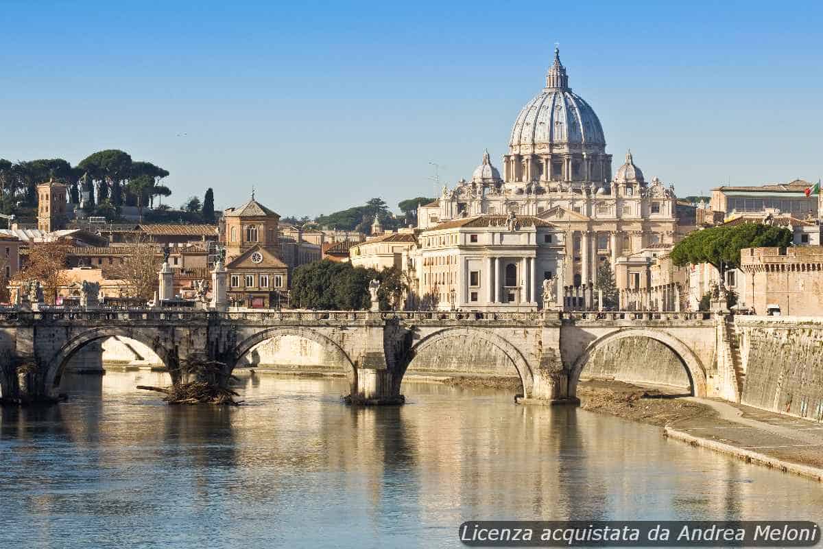 Meteo Roma: Nubi Sparse Domani, Seguirà Cielo Poco Nuvoloso 1 Meteo Roma: Nubi Sparse Domani, Seguirà Cielo Poco Nuvoloso