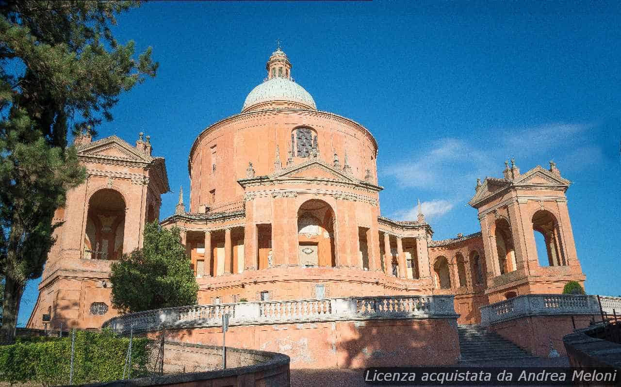 Meteo Bologna: oggi nuvole e pioggia, domani schiarite in arrivo 14 Meteo Bologna: oggi nuvole e pioggia, domani schiarite in arrivo