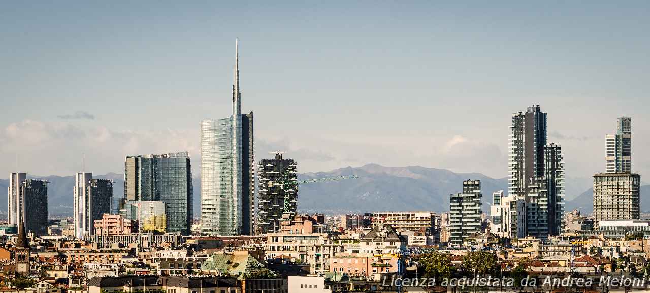 Meteo Milano: oggi nuvoloso e temporali, domani schiarite in arrivo 9 Meteo Milano: oggi nuvoloso e temporali, domani schiarite in arrivo
