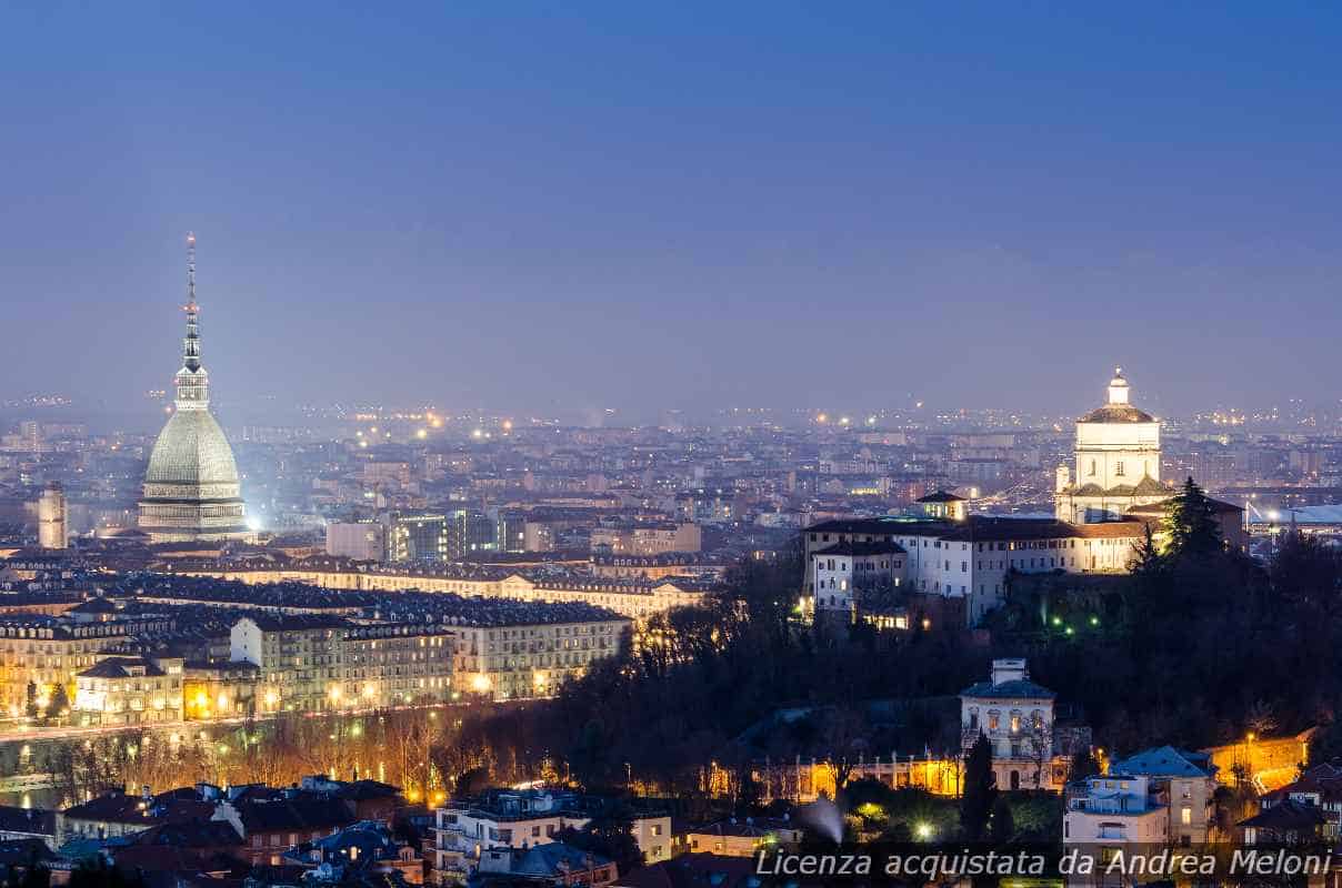 Meteo Torino: oggi nuvole sparse, domani cieli limpidi e sereni 7 Meteo Torino: oggi nuvole sparse, domani cieli limpidi e sereni
