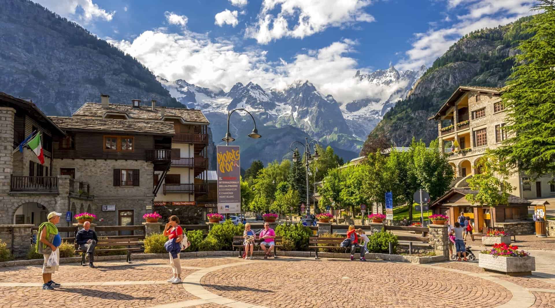 Turismo a Courmayeur: un weekend di viaggio ai piedi del Monte Bianco