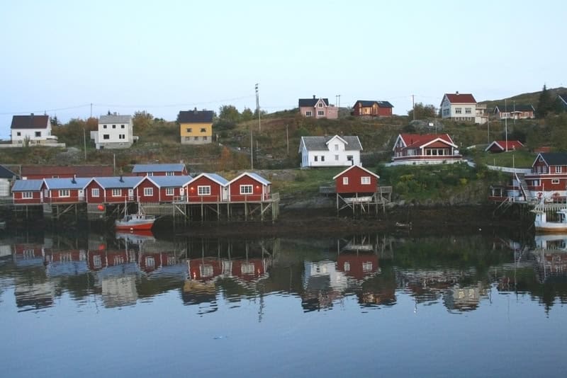 Un’analisi del riscaldamento indotto dalla corrente del Mare di Norvegia 17 Un’analisi del riscaldamento indotto dalla corrente del Mare di Norvegia