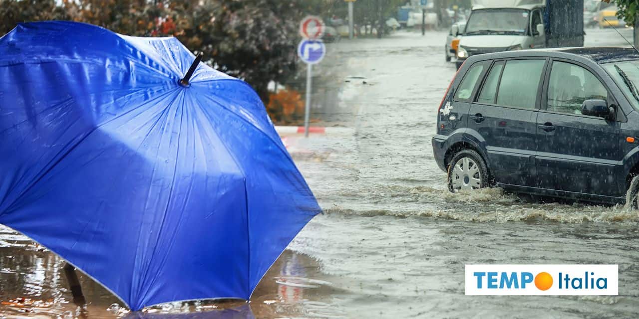 Meteo: 48 ore di temporali e nubifragi, attenzione
