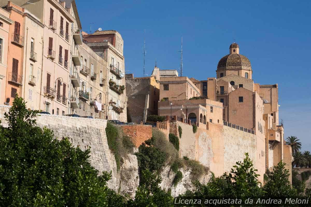Meteo Cagliari: domani cieli limpidi, stabilità atmosferica nei giorni a seguire 21 Meteo Cagliari: domani cieli limpidi, stabilità atmosferica nei giorni a seguire