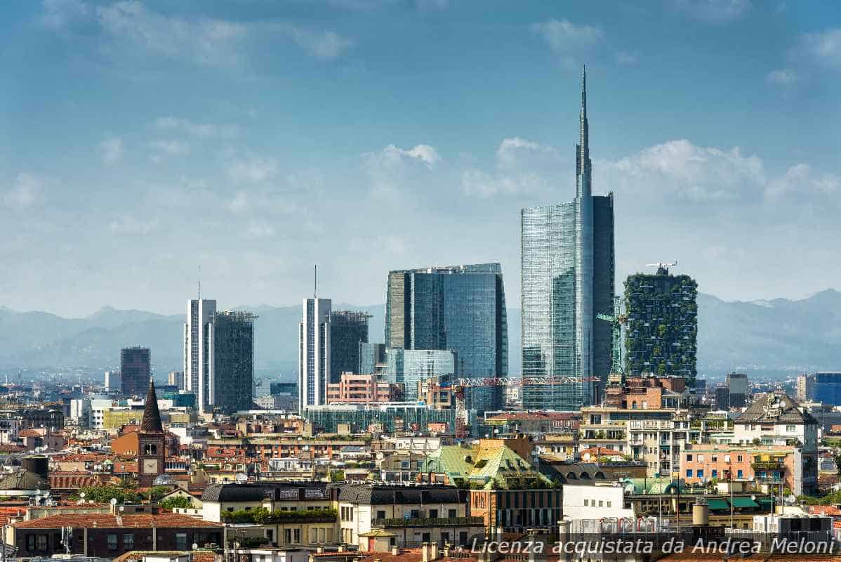 Meteo Milano: Nuvolosità e piogge in arrivo, schiarite previste successivamente 13 Meteo Milano: Nuvolosità e piogge in arrivo, schiarite previste successivamente