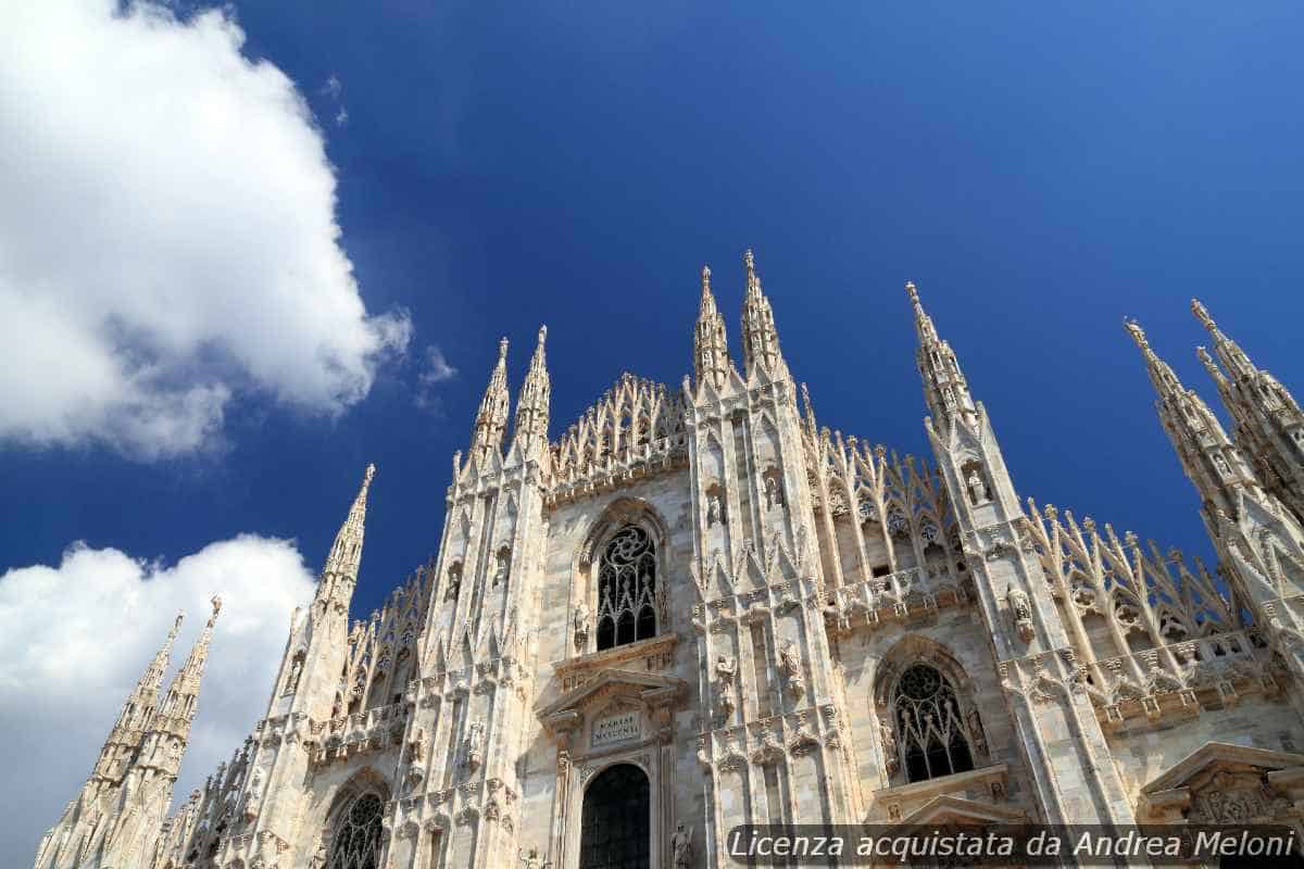 Meteo Milano: Nuvolosità e Pioggia Domani, Vento Forte in Arrivo