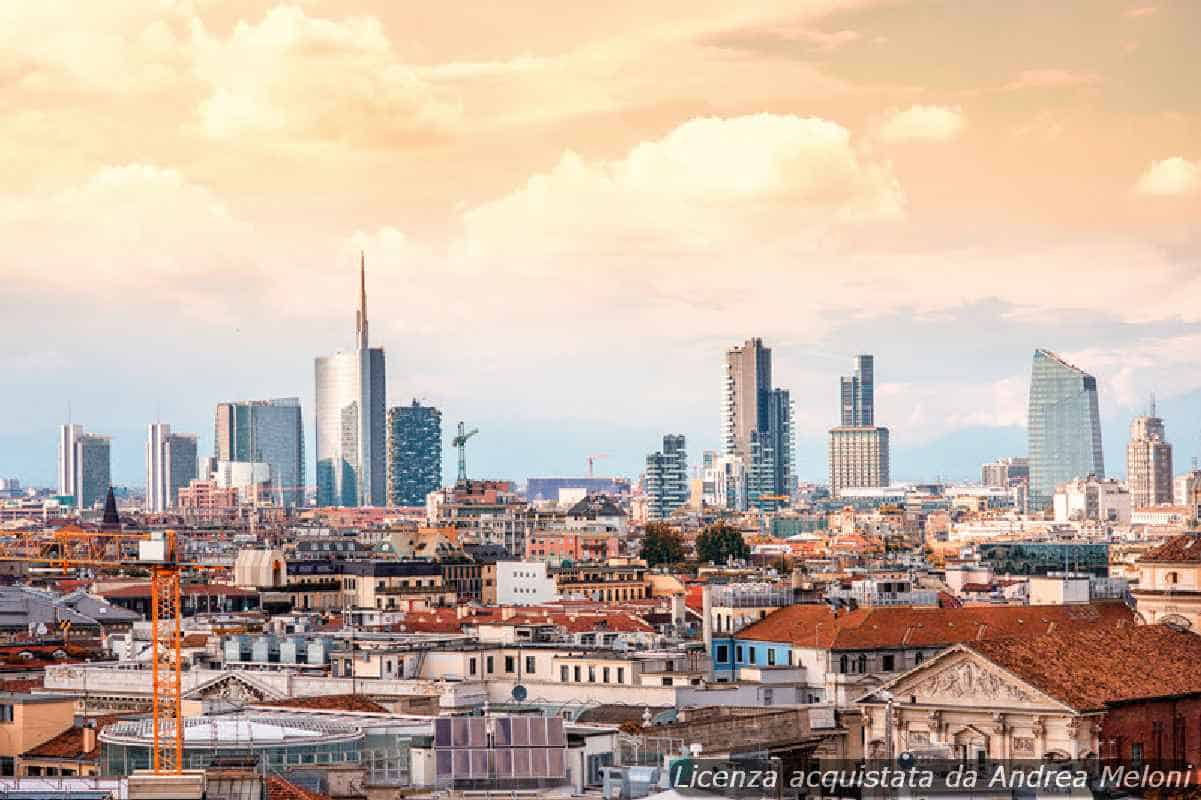 Meteo Milano: Domani piogge intense, seguite da nuvolosità variabile e piovaschi occasionali 18 Meteo Milano: Domani piogge intense, seguite da nuvolosità variabile e piovaschi occasionali