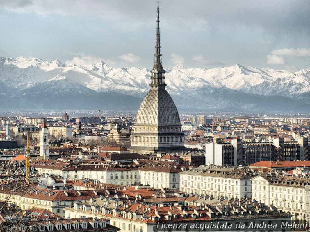 Meteo Torino: domani nuvolosità e piovaschi, seguiti da copertura densa e rovesci intensi 18 Meteo Torino: domani nuvolosità e piovaschi, seguiti da copertura densa e rovesci intensi