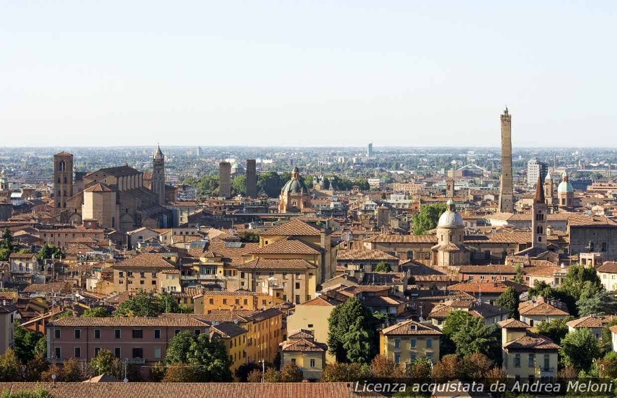 Meteo Bologna: Pioggia Persistente Seguita da Nuvolosità nelle Prossime Giornate 4 Meteo Bologna: Pioggia Persistente Seguita da Nuvolosità nelle Prossime Giornate