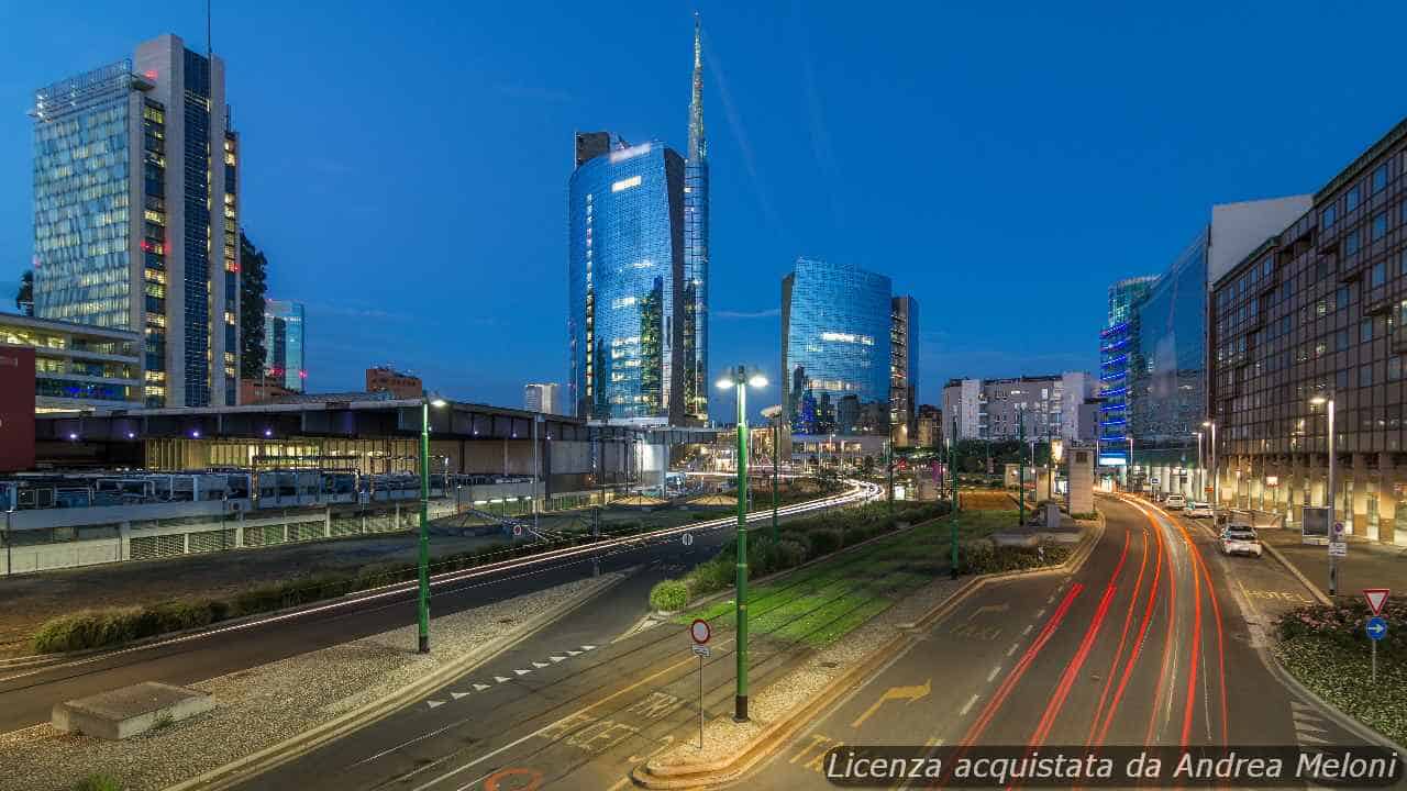 Meteo Milano: domani piogge intense, seguite da schiarite nel weekend 8 Meteo Milano: domani piogge intense, seguite da schiarite nel weekend