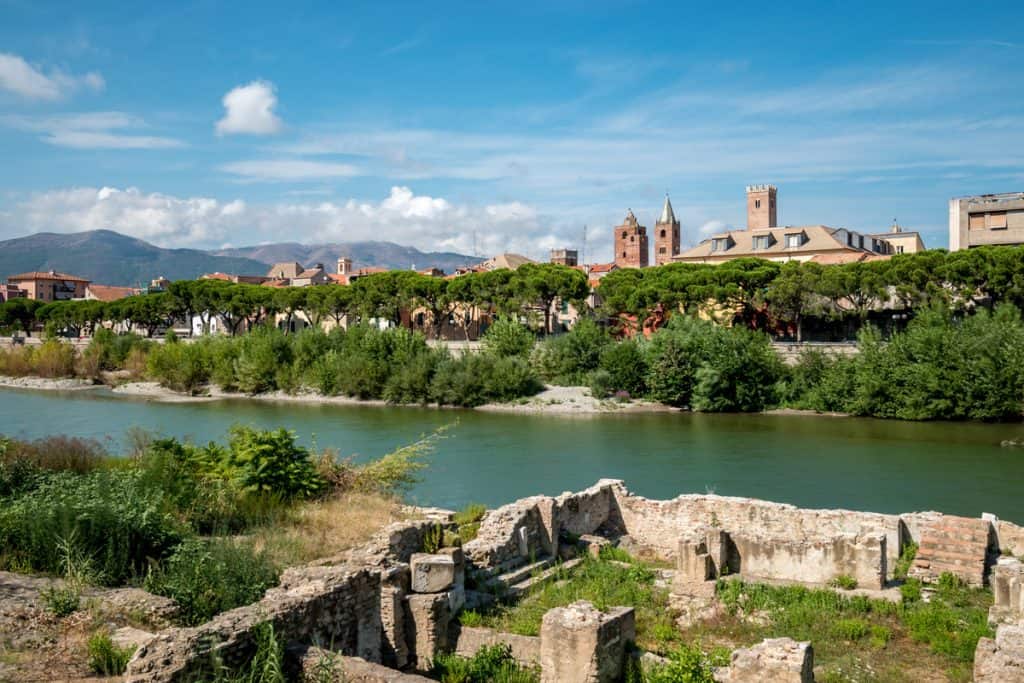 I Liguri di Albenga: Indagini storiche e vestigia nel territorio albenganese 2 17 giu 24 Albenga 1024x683 1