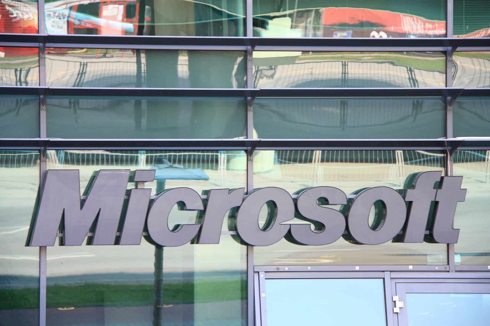 Microsoft offre ai lavoratori cinesi la possibilità di trasferirsi in altri paesi