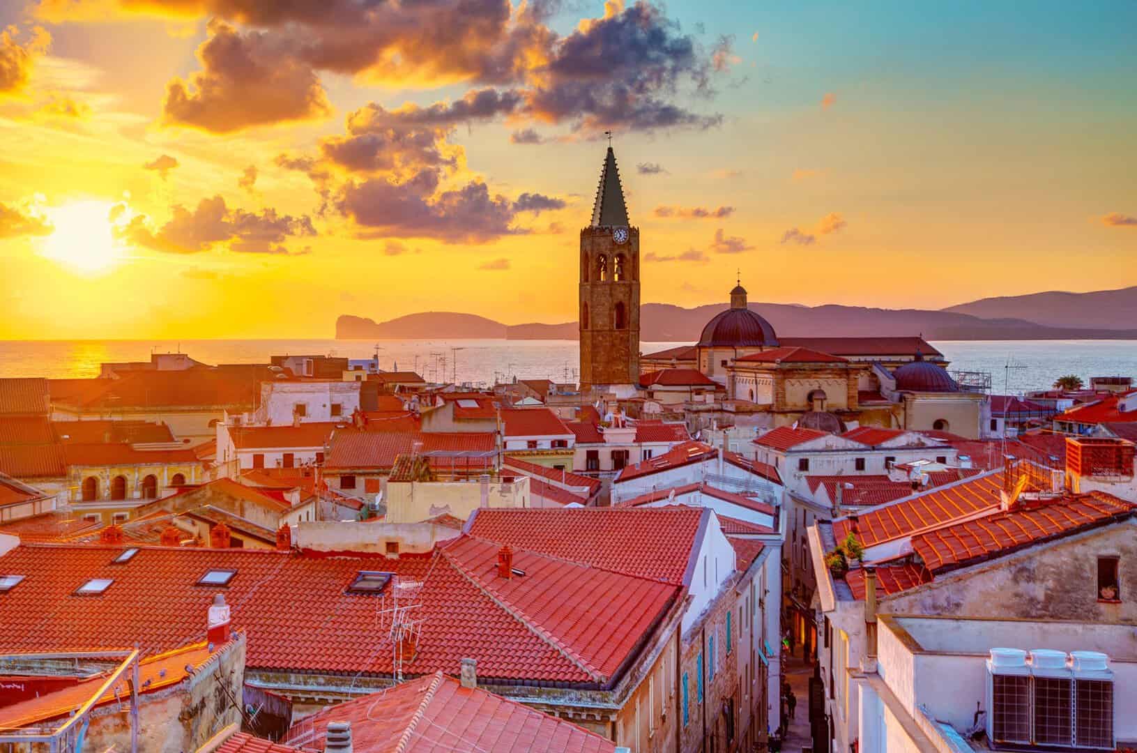 Scopri la “Barcellona sarda” ad Alghero. Turismo tra corallo e catalano 8 Scopri la “Barcellona sarda” ad Alghero. Turismo tra corallo e catalano