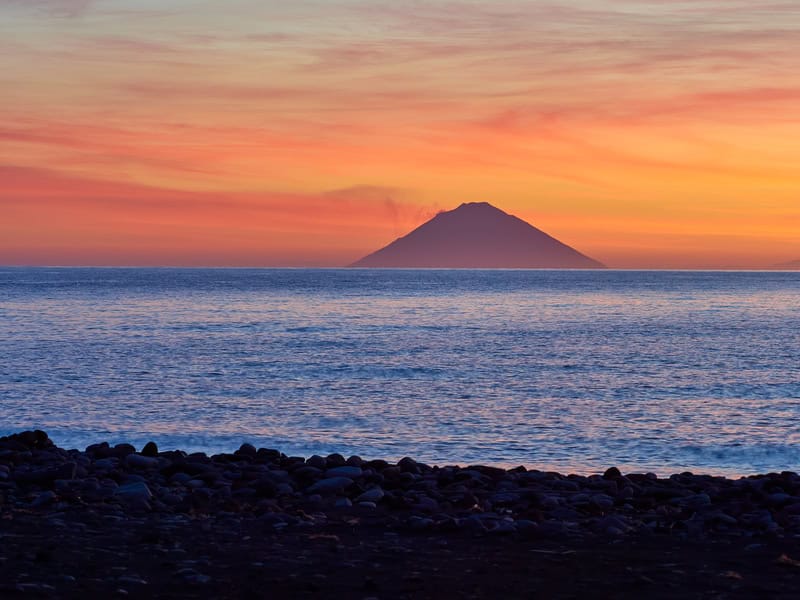Itinerari e consigli per un’escursione indimenticabile nelle isole Eolie 19 Itinerari e consigli per un’escursione indimenticabile nelle isole Eolie
