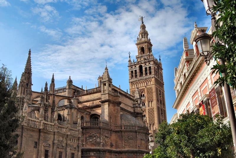 Viaggio a Siviglia: le principali attrazioni e siti da non perdere 11 Viaggio a Siviglia: le principali attrazioni e siti da non perdere