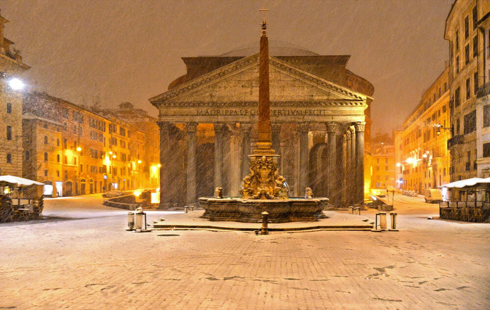Meteo ROMA, una serie di FORTI nevicate 6 shutterstock 1250746210