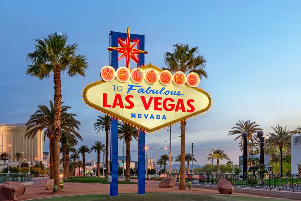 Come risparmiare sul tuo prossimo viaggio a Las Vegas, la città del divertimento 25 Come risparmiare sul tuo prossimo viaggio a Las Vegas, la città del divertimento