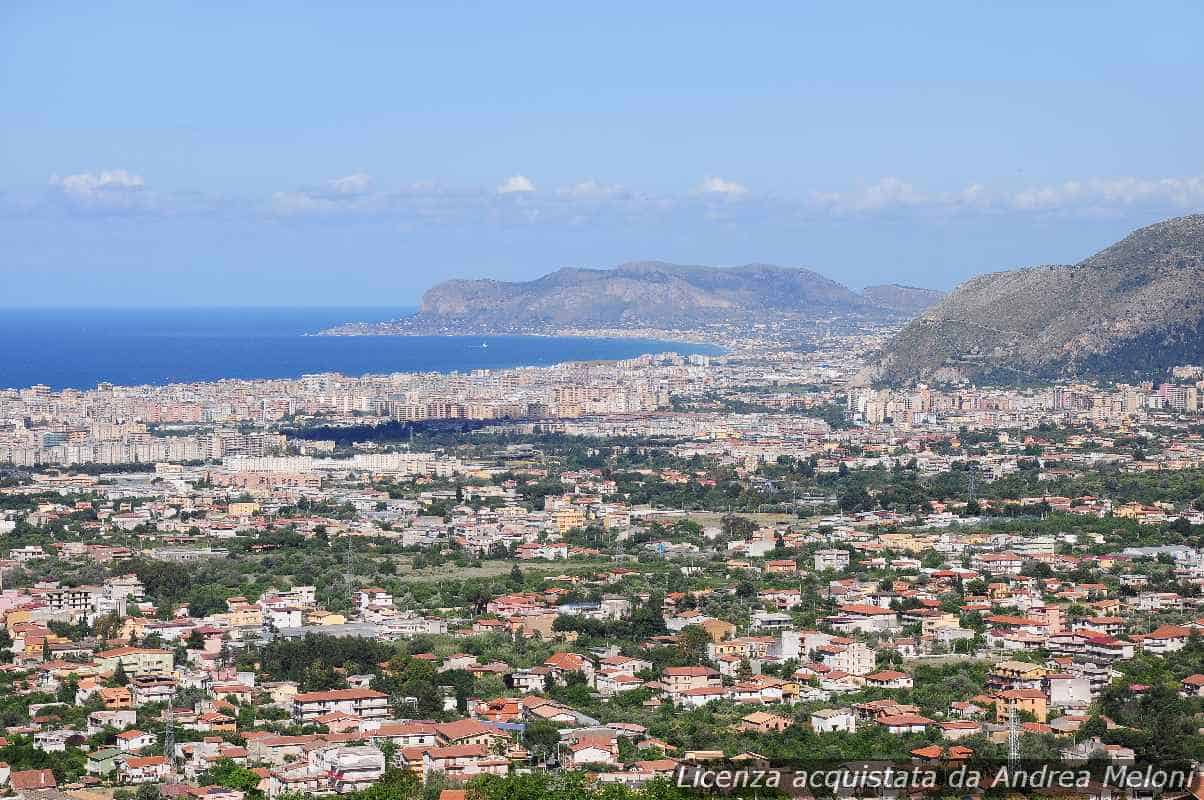 Meteo Palermo: Alternanza di Nuvole e Vento nei Prossimi Giorni