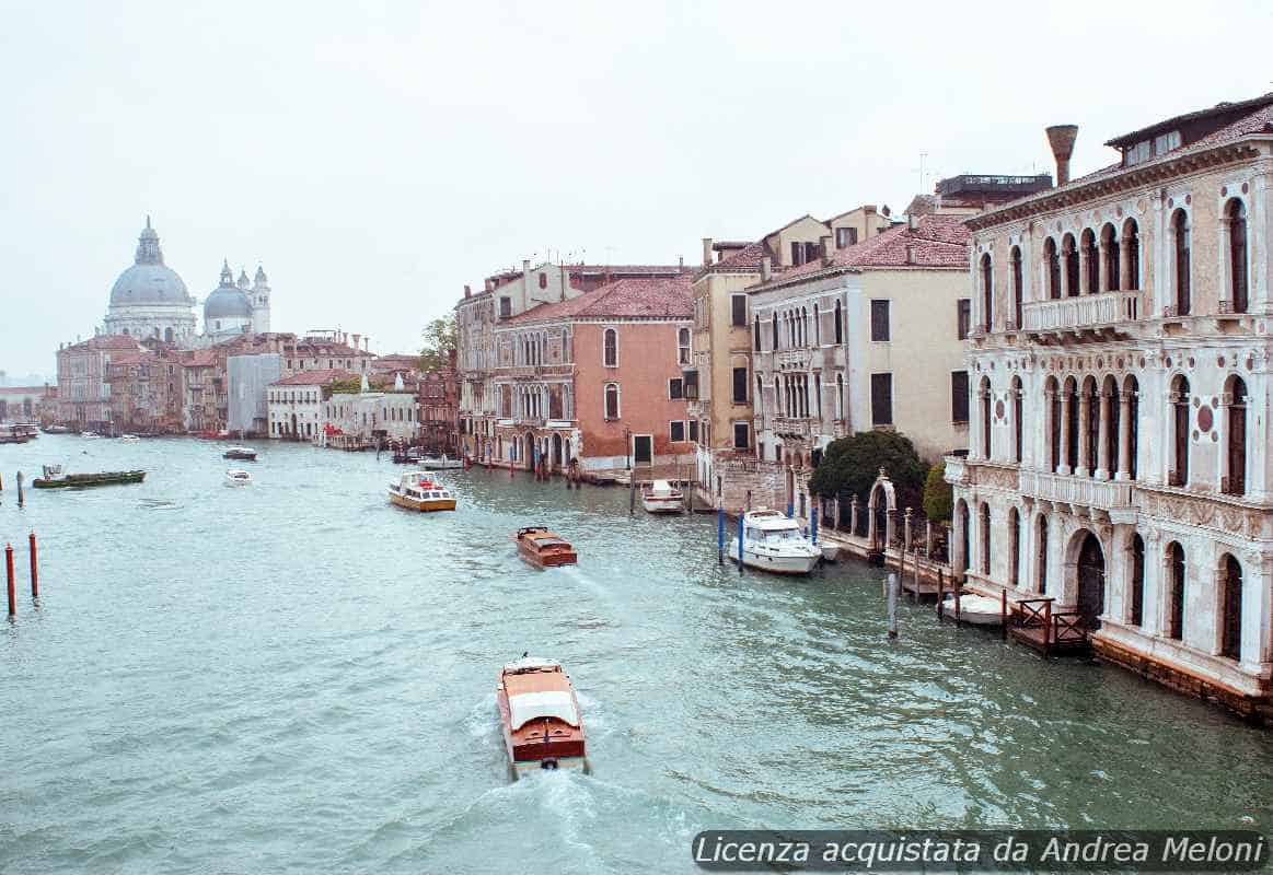 Meteo Venezia: domani nuvole e pioggia, vento forte, migliora in serata 3 Meteo Venezia: domani nuvole e pioggia, vento forte, migliora in serata