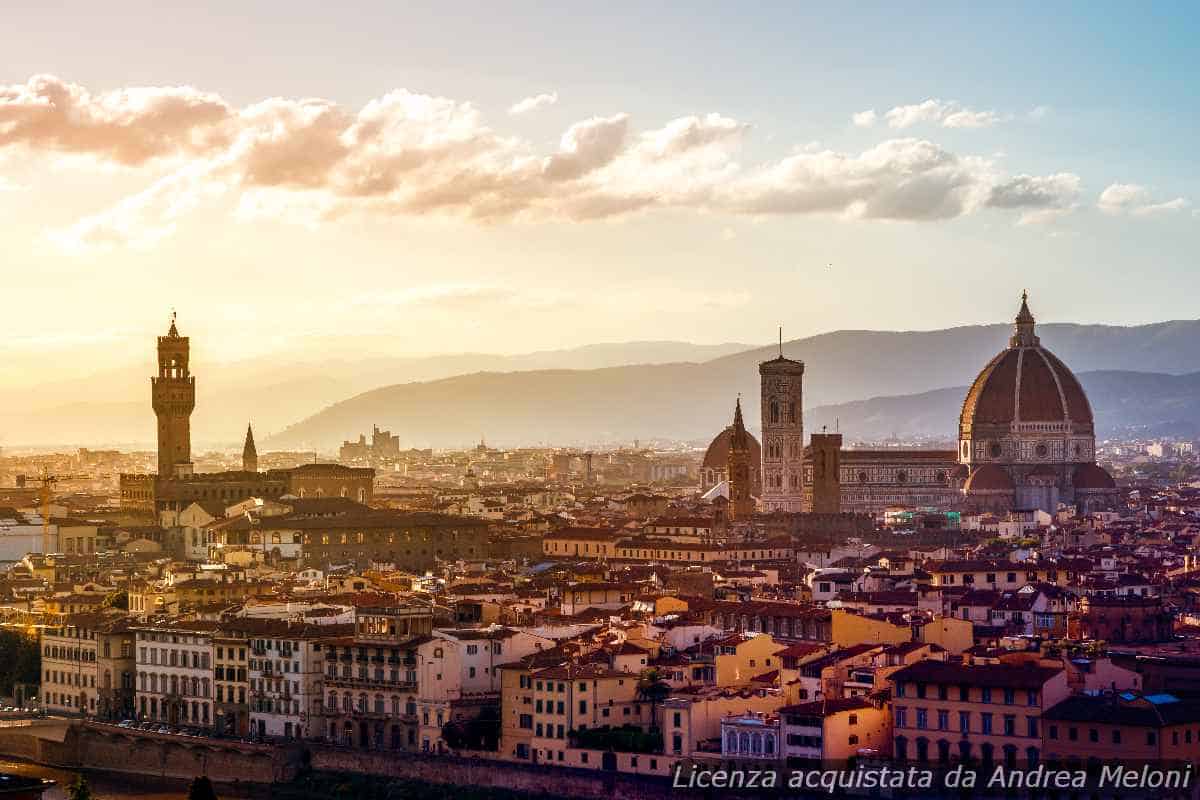 Meteo Firenze: domani cielo limpido, venti moderati, successivamente stabile
