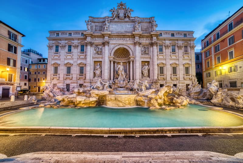 Turismo alla ricerca di attrazioni e luoghi imperdibili a Roma