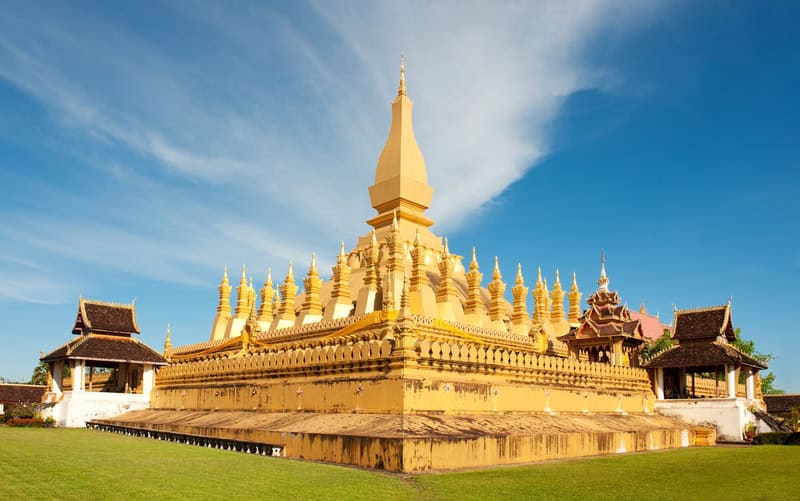 Viaggio a Vientiane tra templi e le rive del Mekong