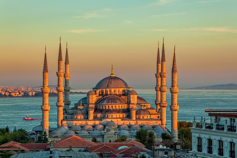 Viaggio a Istanbul, tra storiche moschee e affascinanti bazar 6 Viaggio a Istanbul, tra storiche moschee e affascinanti bazar