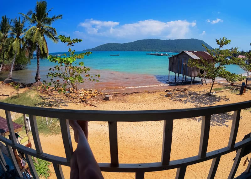 Turismo tra le idilliache spiagge di Koh Rong Samloem in Cambogia 14 Turismo tra le idilliache spiagge di Koh Rong Samloem in Cambogia