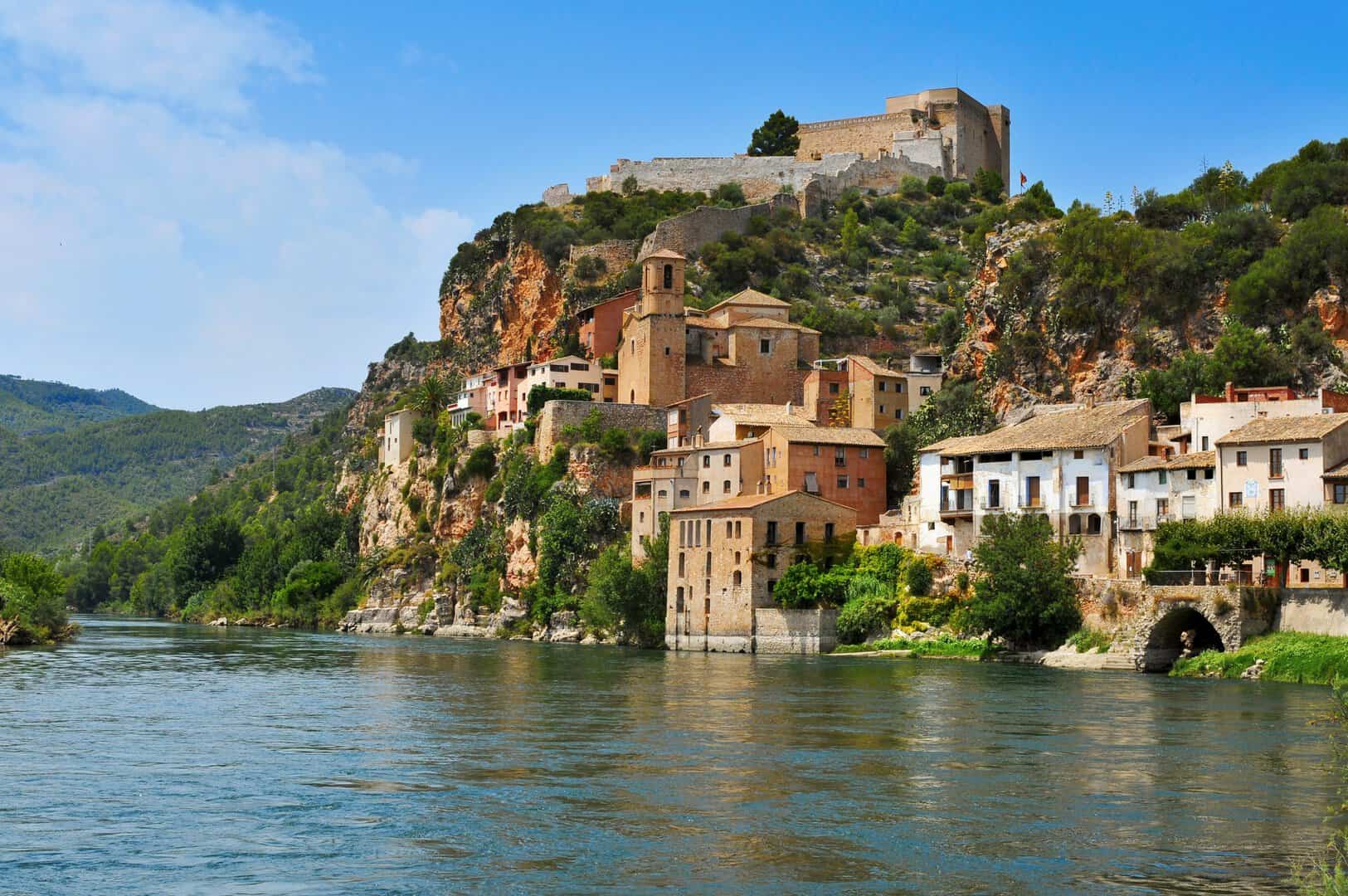 Esplorazione dei borghi più pittoreschi della Costa Dorada. Viaggio nella regione 23 Esplorazione dei borghi più pittoreschi della Costa Dorada. Viaggio nella regione