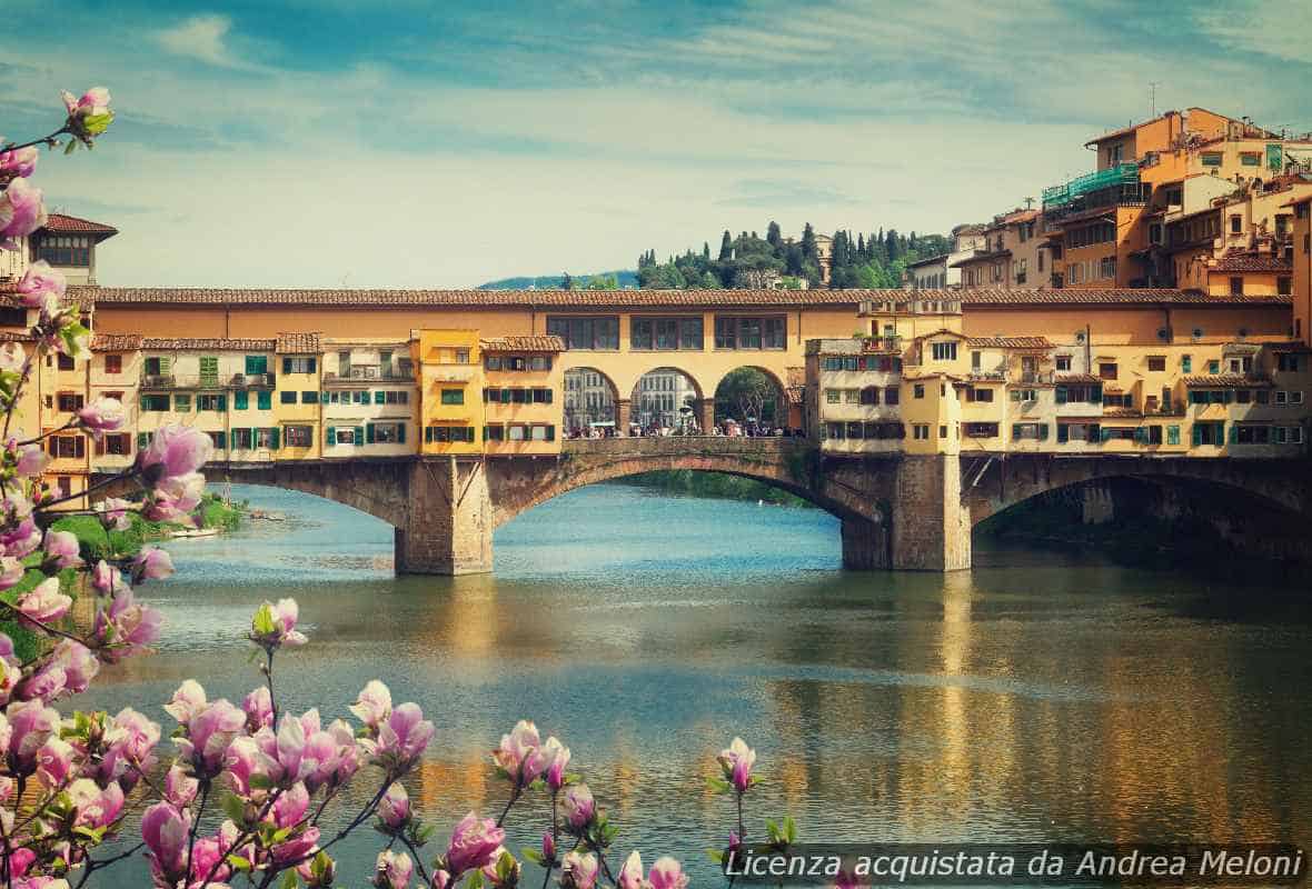 Meteo Firenze: domani cieli quasi sereni, segue bel tempo con vento occasionale