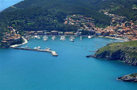 Scoprire Porto Ercole tra mare, scogliere e relax con un viaggio low cost 10 Scoprire Porto Ercole tra mare, scogliere e relax con un viaggio low cost
