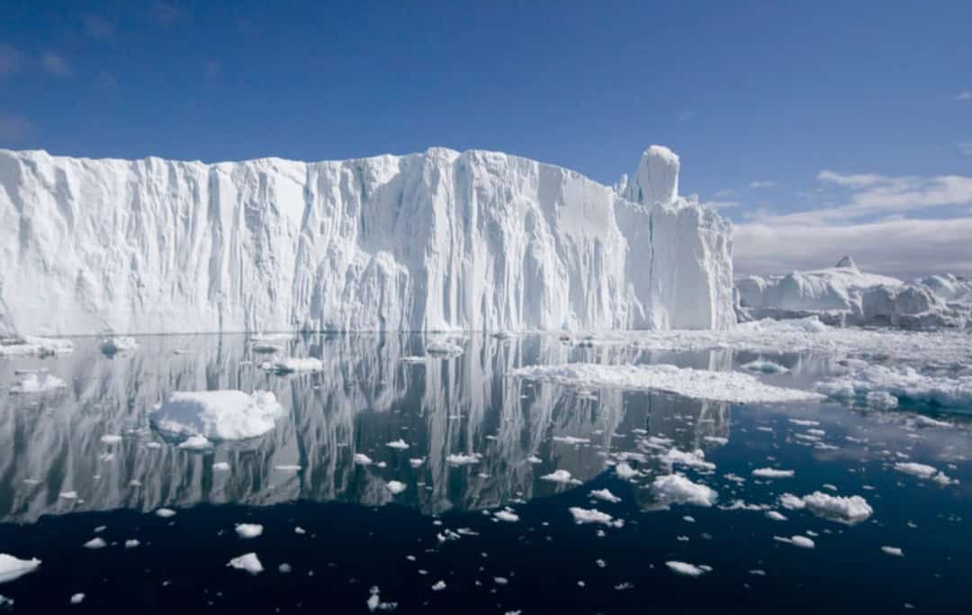Clima: estate critica per i ghiacci marini Artici e Antartici