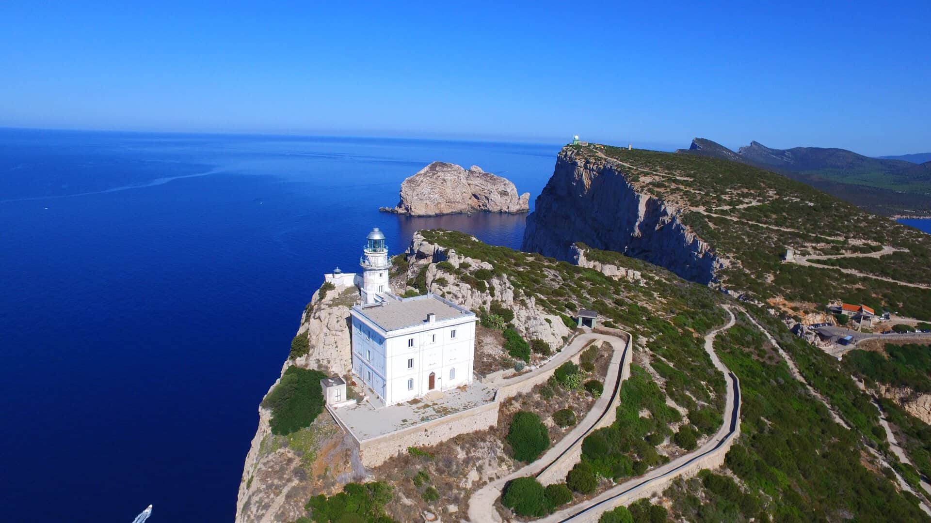 Esplorazione e incanti di Capo Caccia durante un viaggio in Sardegna 25 Esplorazione e incanti di Capo Caccia durante un viaggio in Sardegna