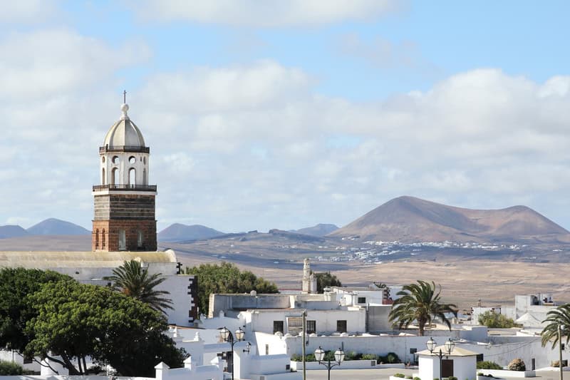 Vacanza tra le meraviglie naturali delle Canarie a Teguise 2 Vacanza tra le meraviglie naturali delle Canarie a Teguise