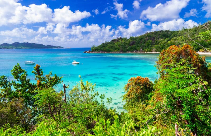 Turismo Praslin: spiagge, scogliere e foreste nelle Seychelles