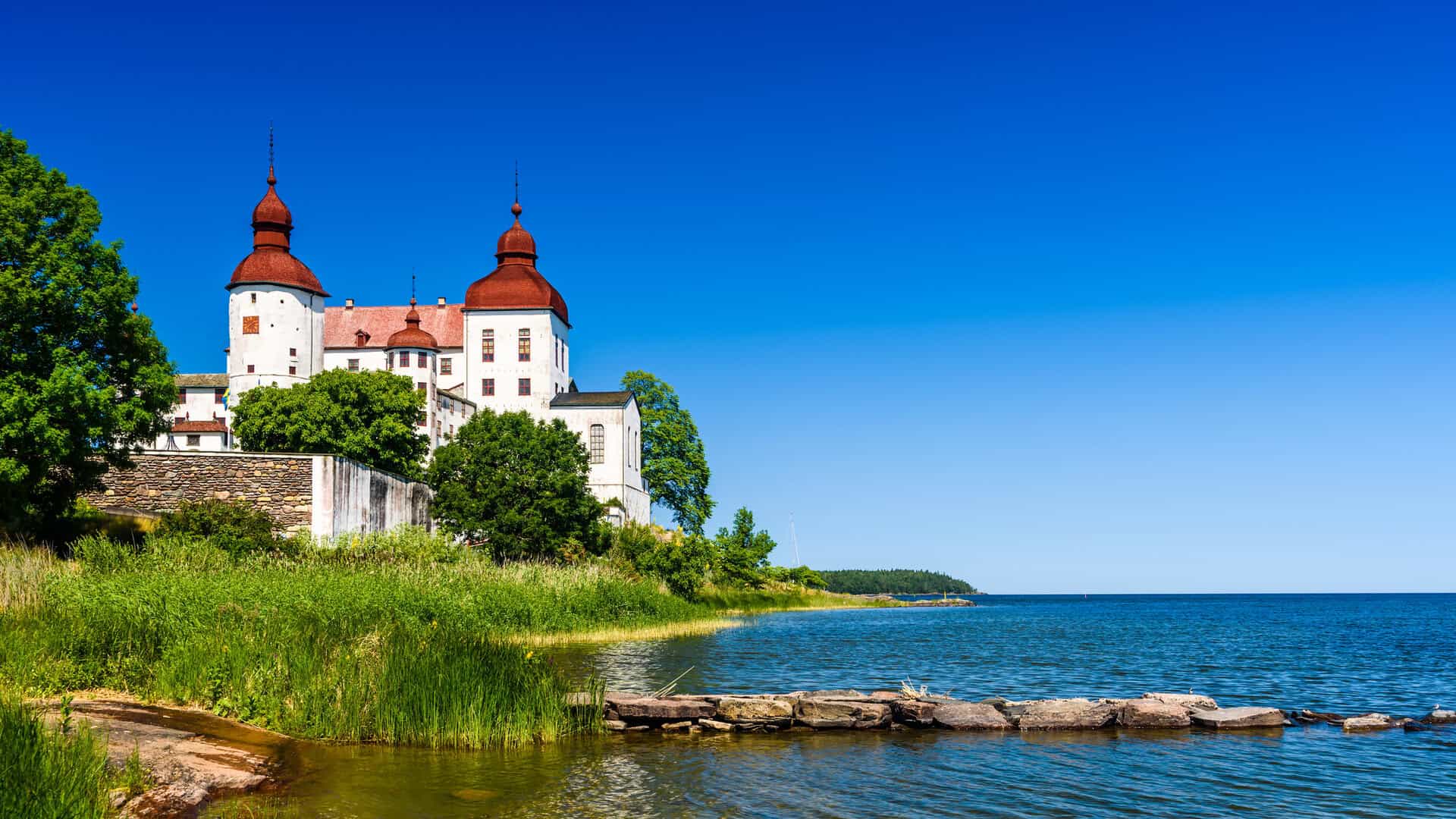 Guida al campeggio nelle isole di Vänern. Viaggio nella natura svedese incontaminata 2 dreamstime m 125304769
