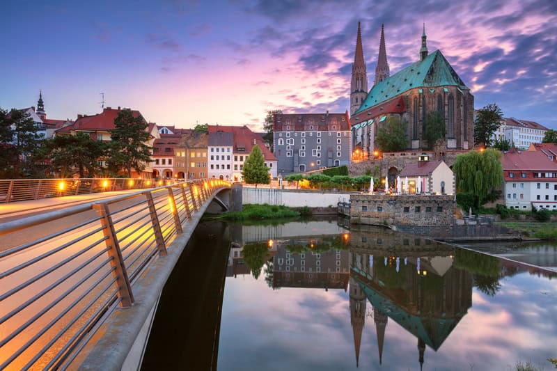 Viaggio nelle vie pittoresche della città di Görlitz