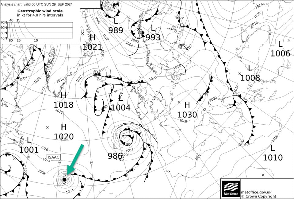 Meteo, un Uragano a spasso alle nostre latitudini 2 uragano vicino azzorre 30 hg