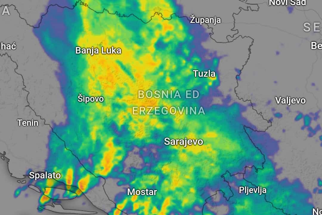 Meteo, Temporale autorigenerante devasta la Bosnia Erzegovina: perché l’Italia orientale rimane a secco?